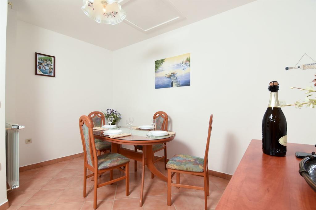Apartments Marijana Icici Exterior photo
